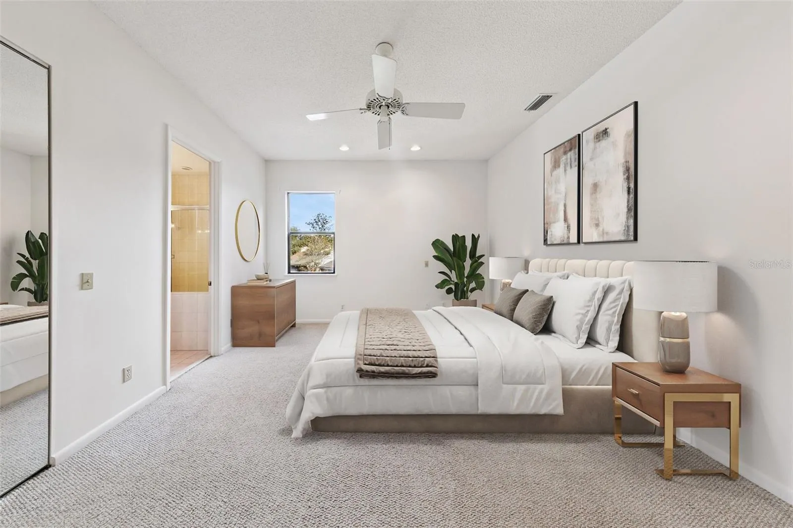 Virtual staged - Upstairs 2nd primary suite