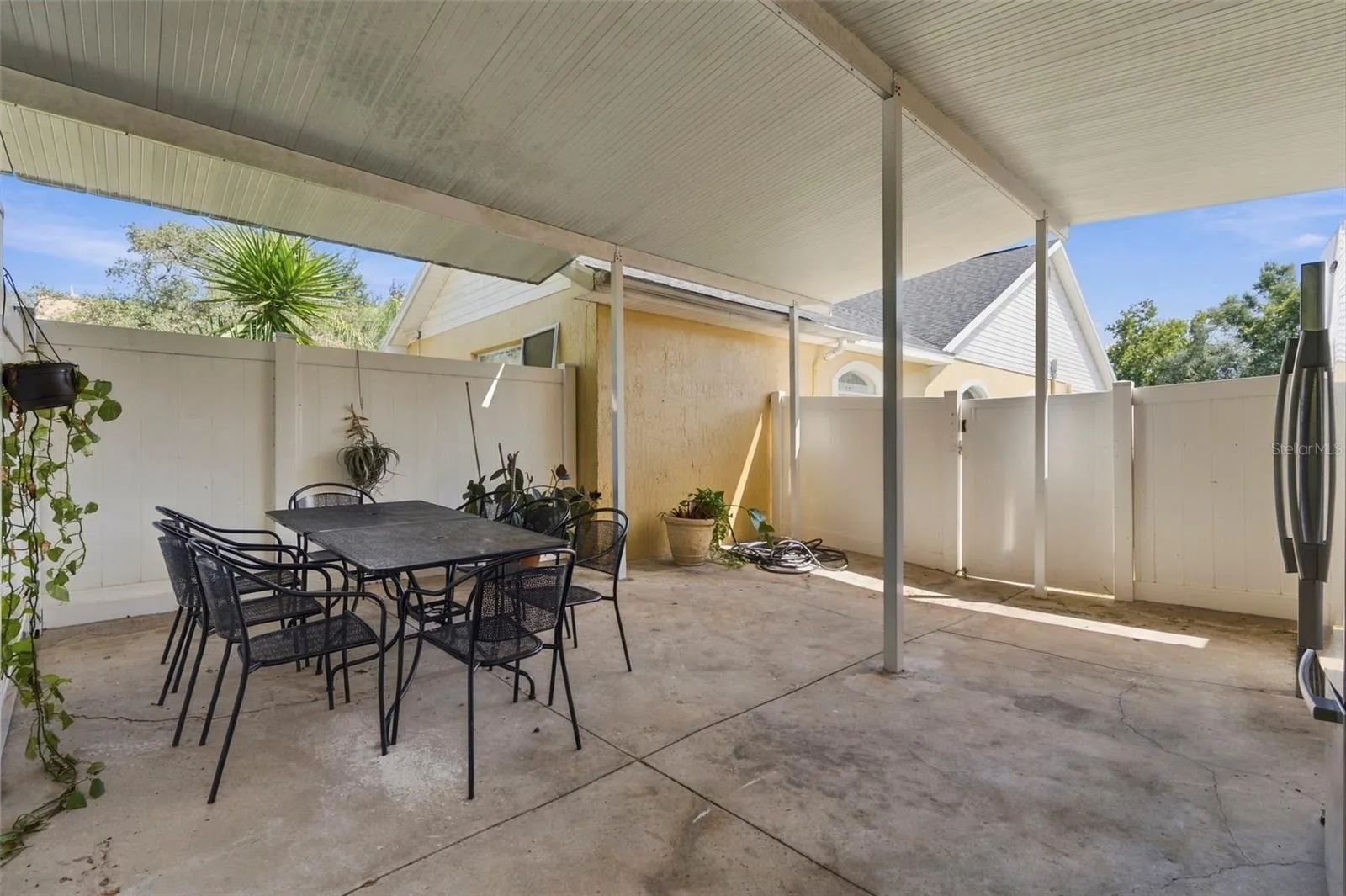 Covered Patio Break Common Area