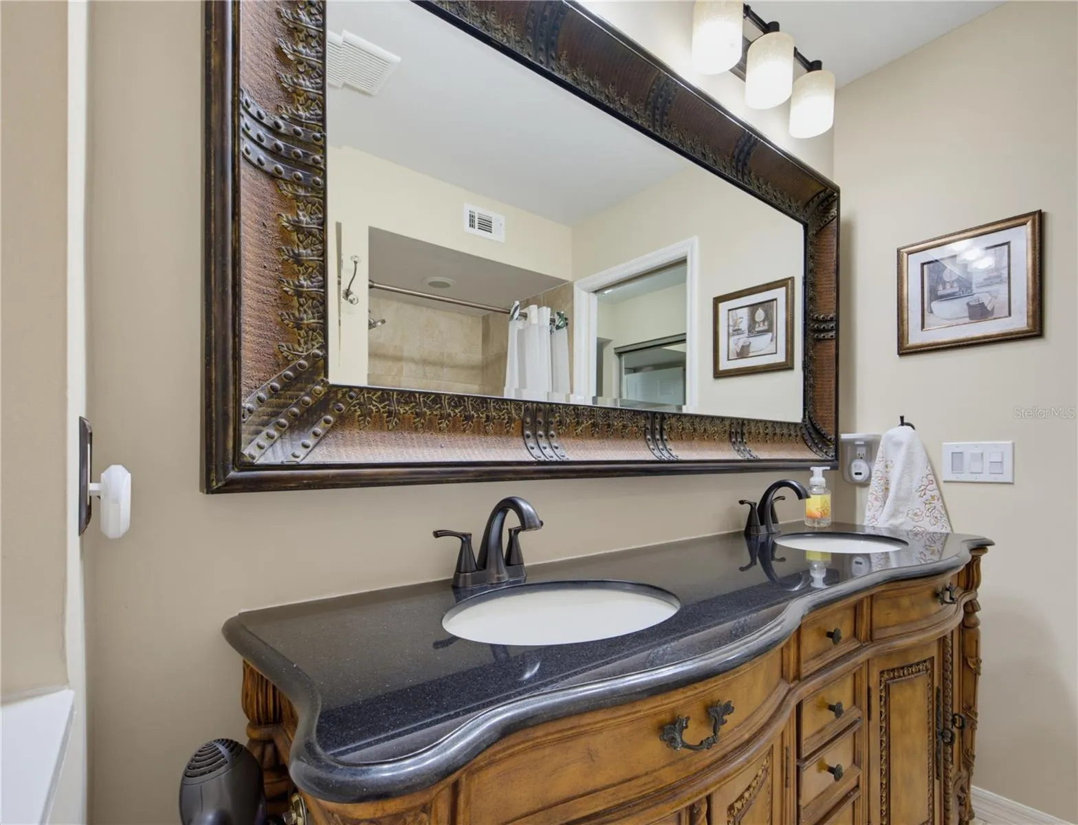 Main Bathroom