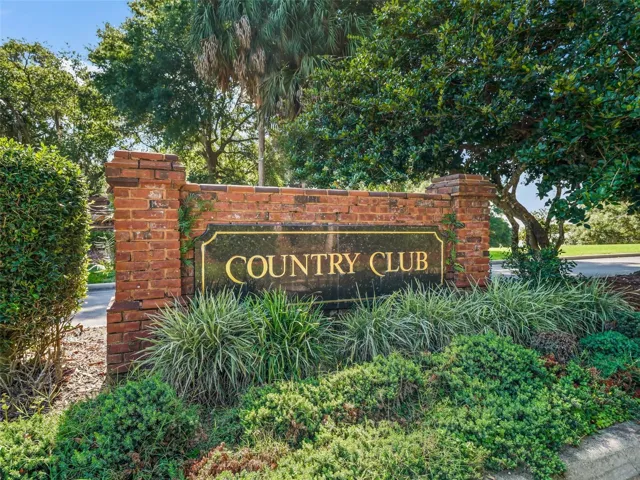 Harbor Hills Country Club
