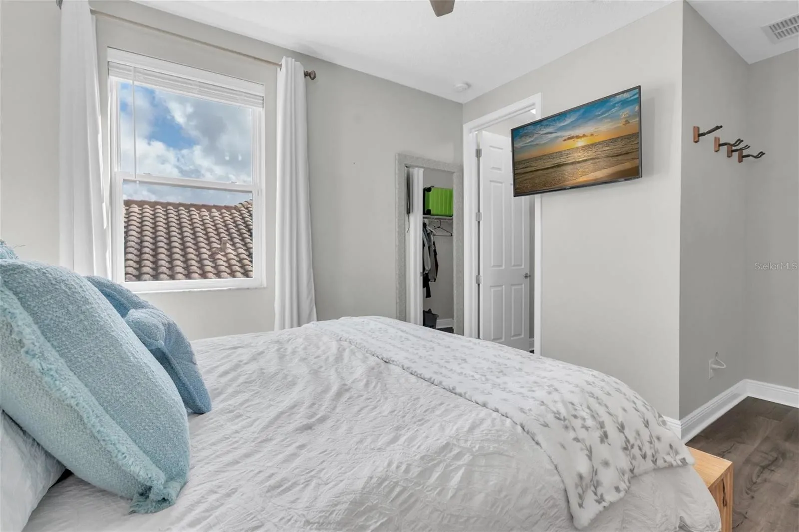 Kids bedroom