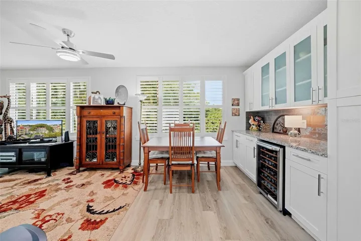 Florida Room and Wine Bar