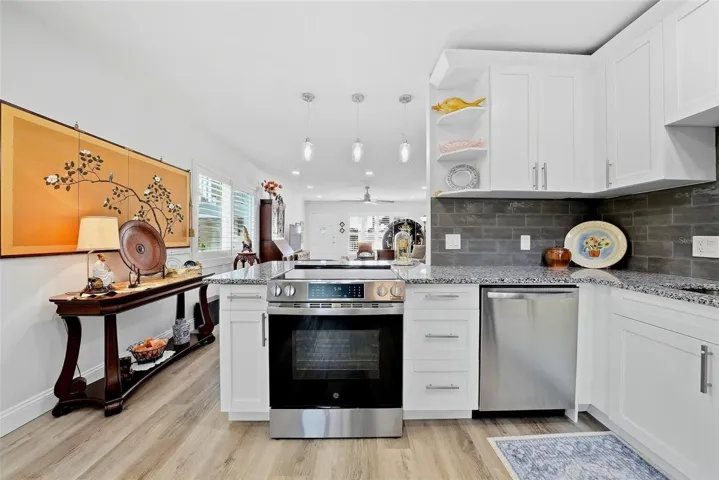 Kitchen 4