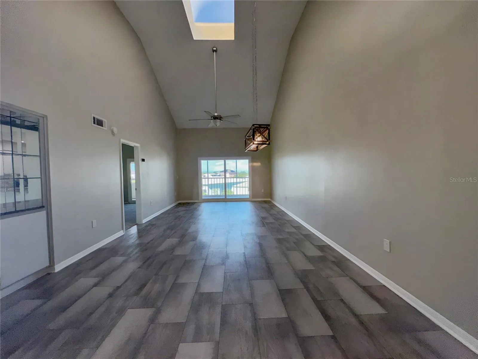 Living/Dining Combo
