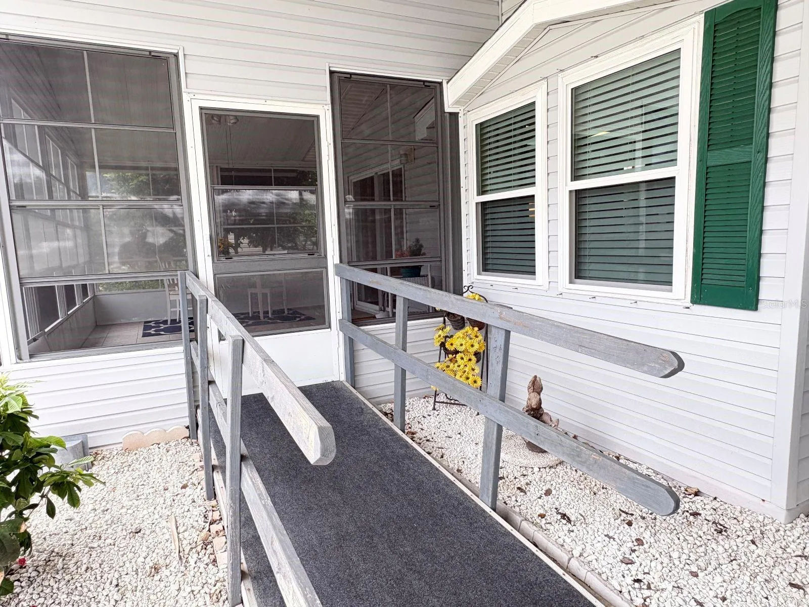 Porch entrance with ramp
