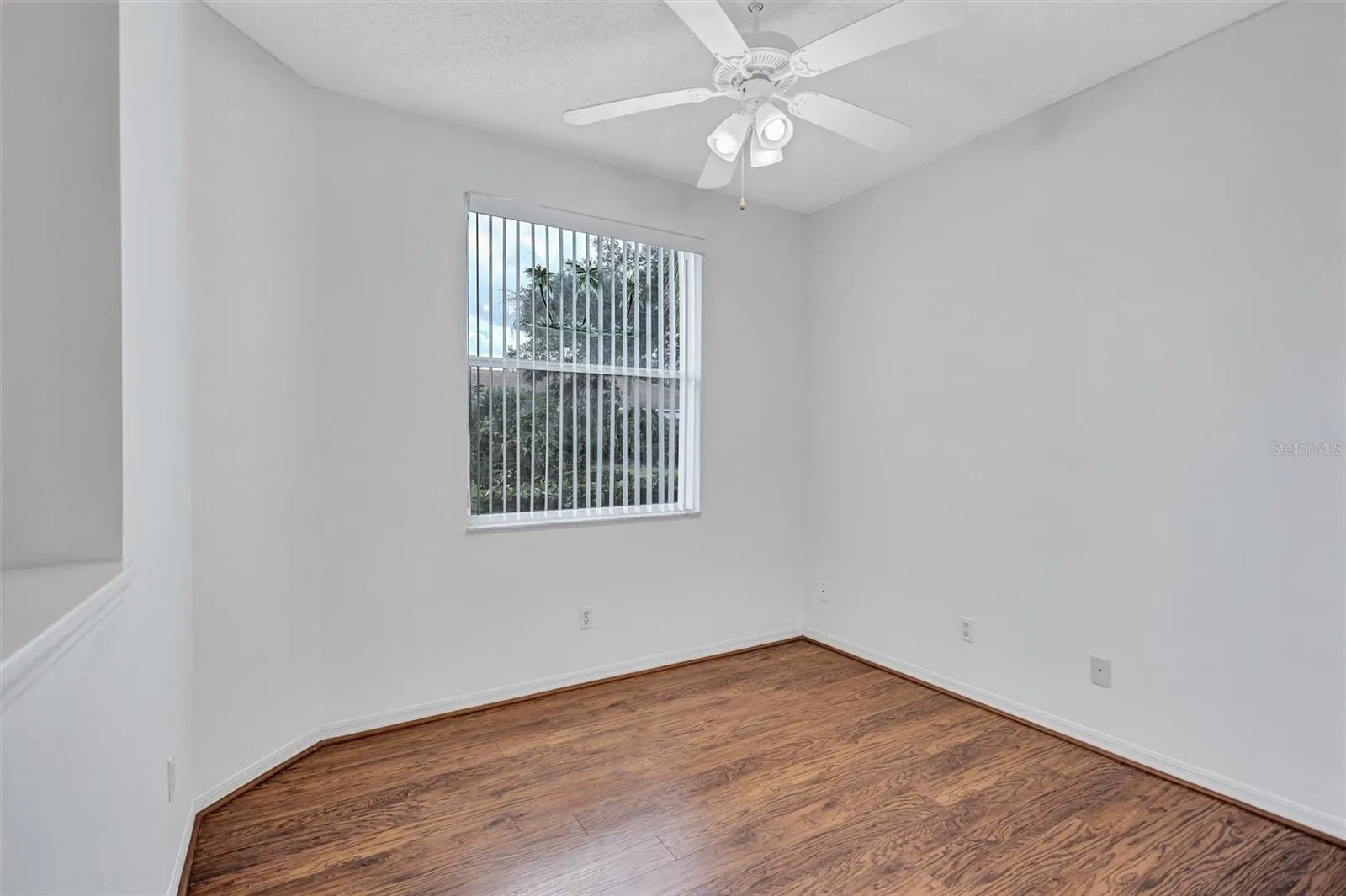 Study/Library/Craft Room
