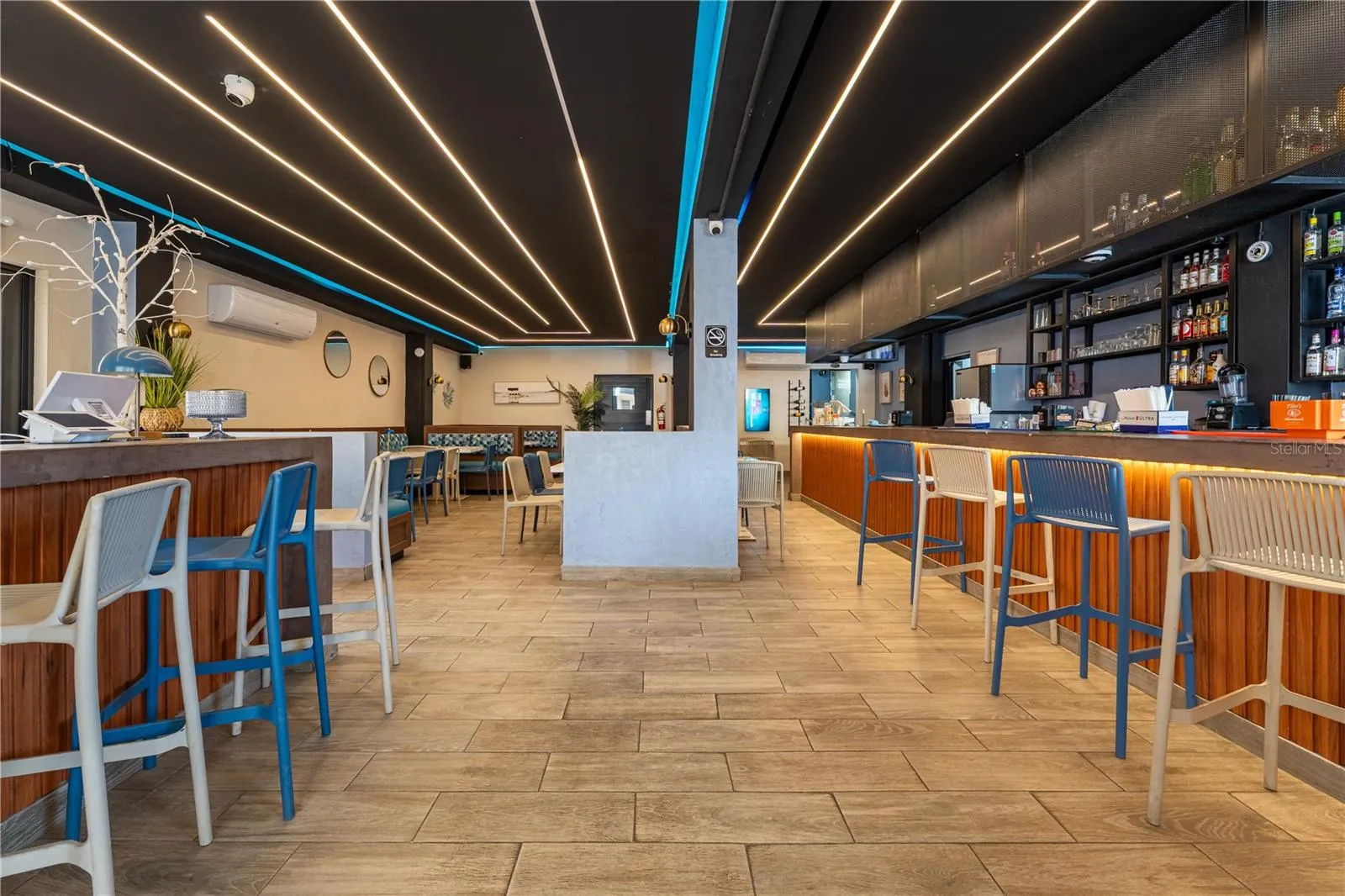 All is ready for your next goal , your own restaurant in Cabo Rojo Puerto Rico .
