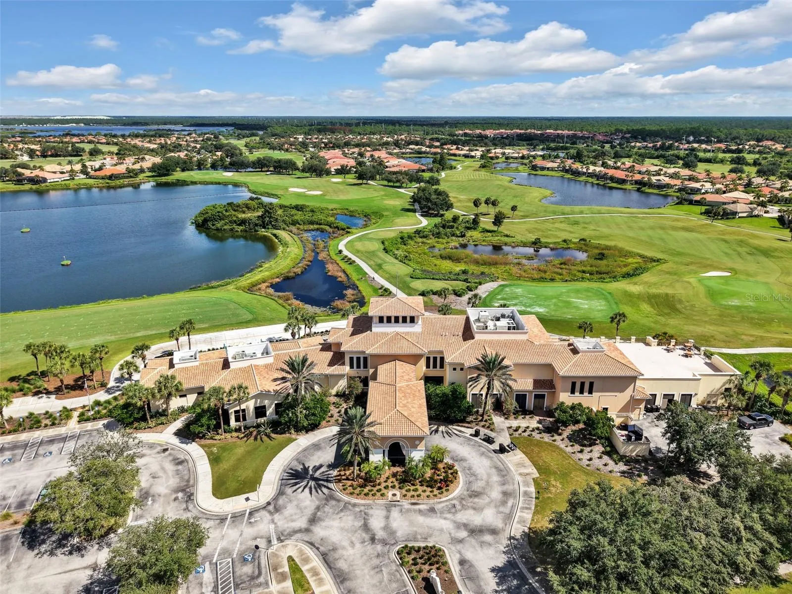 Beautifully maintained grounds throughout Venetian Golf &amp; River Club.