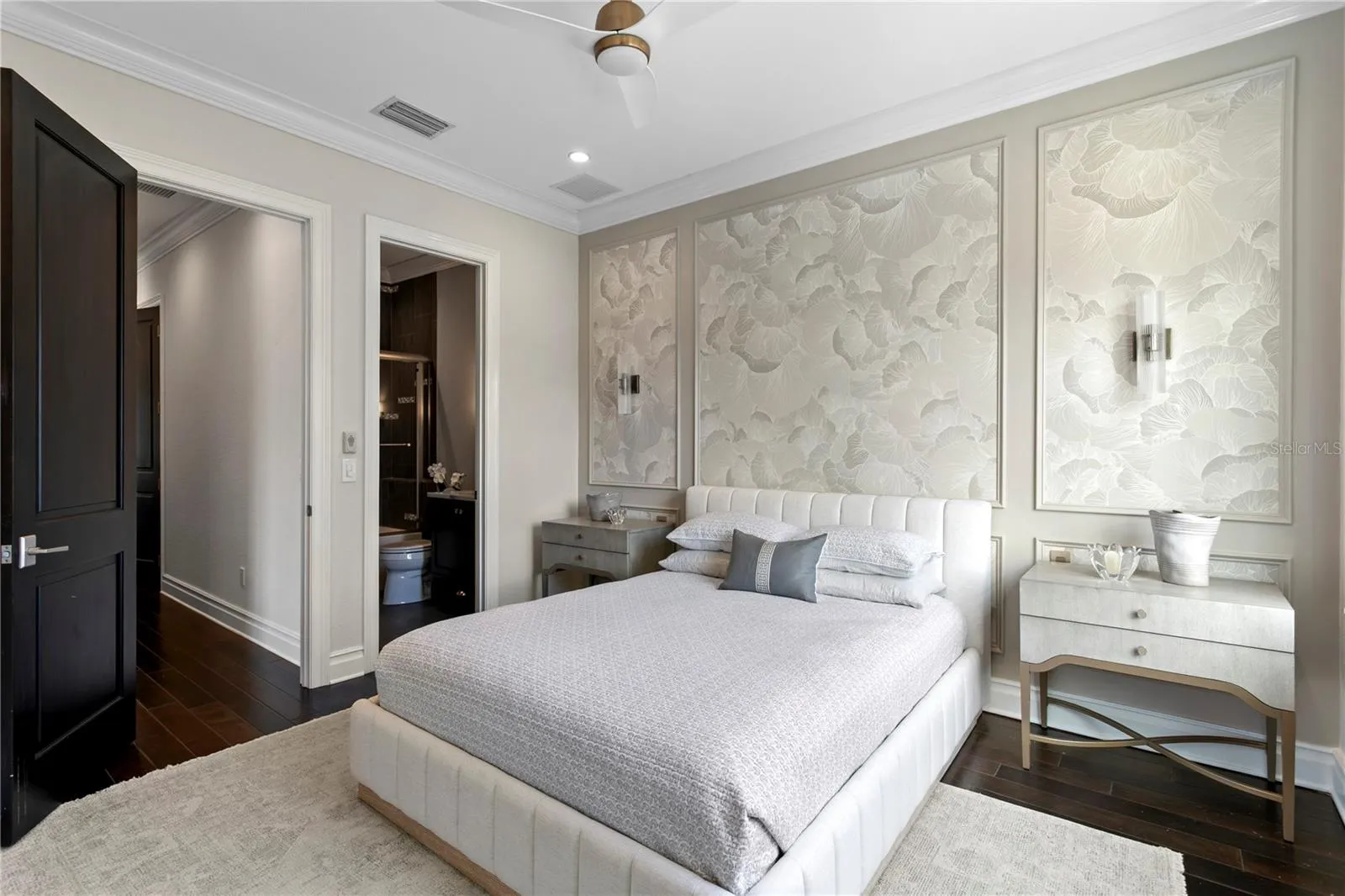 Guest Bedroom 2 - 3rd Floor