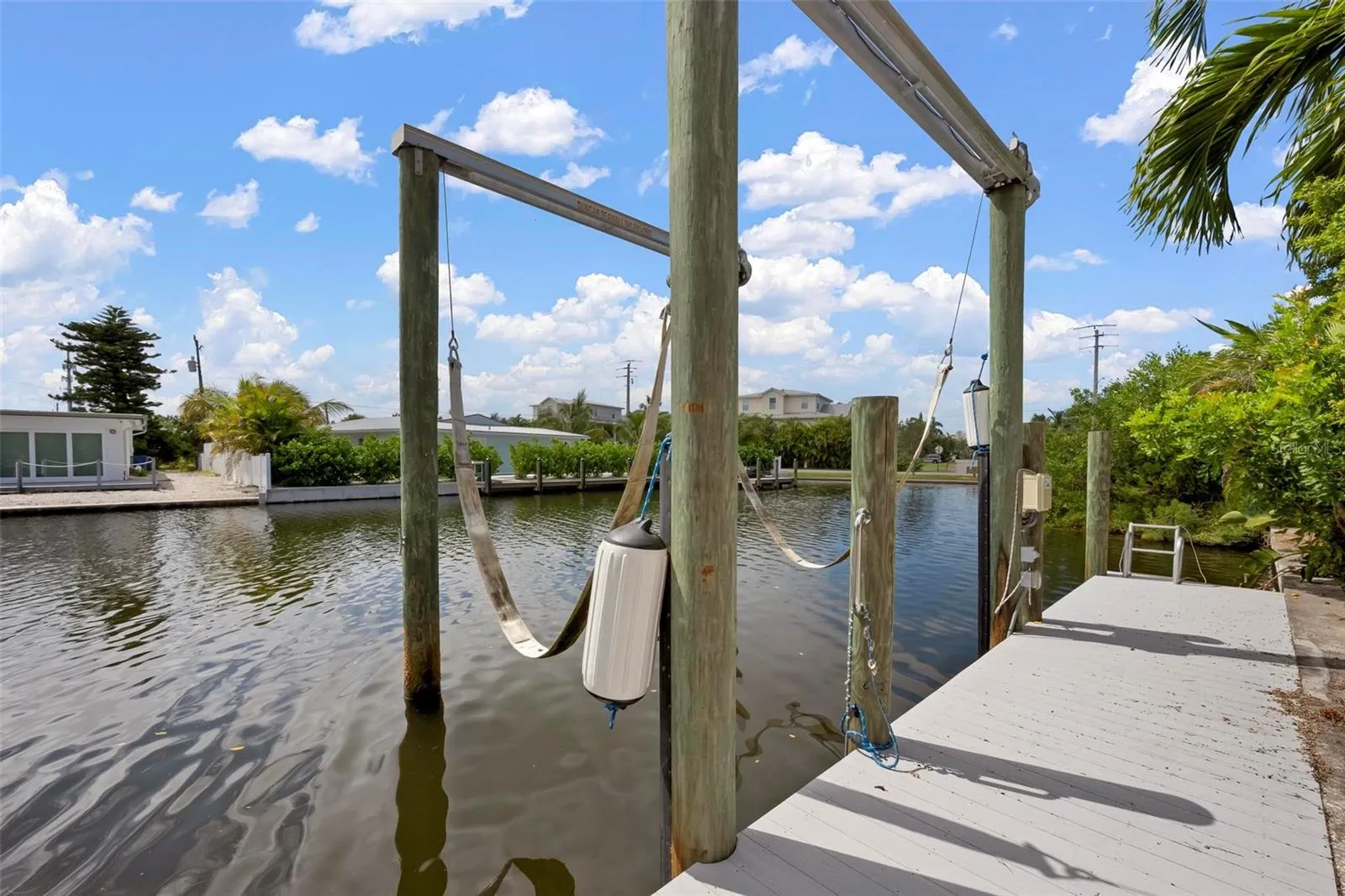 10,000 pound sling boat lift