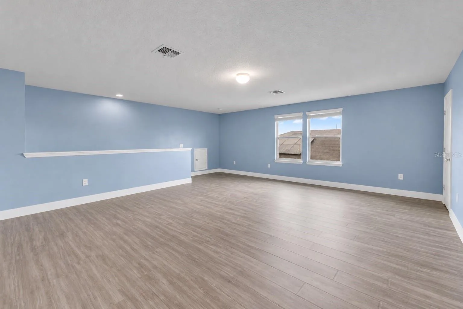 Upstairs loft.