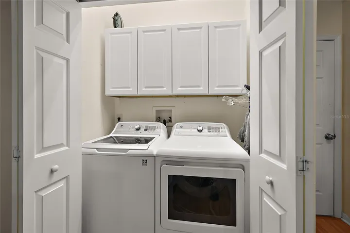 Laundry (in Kitchen)