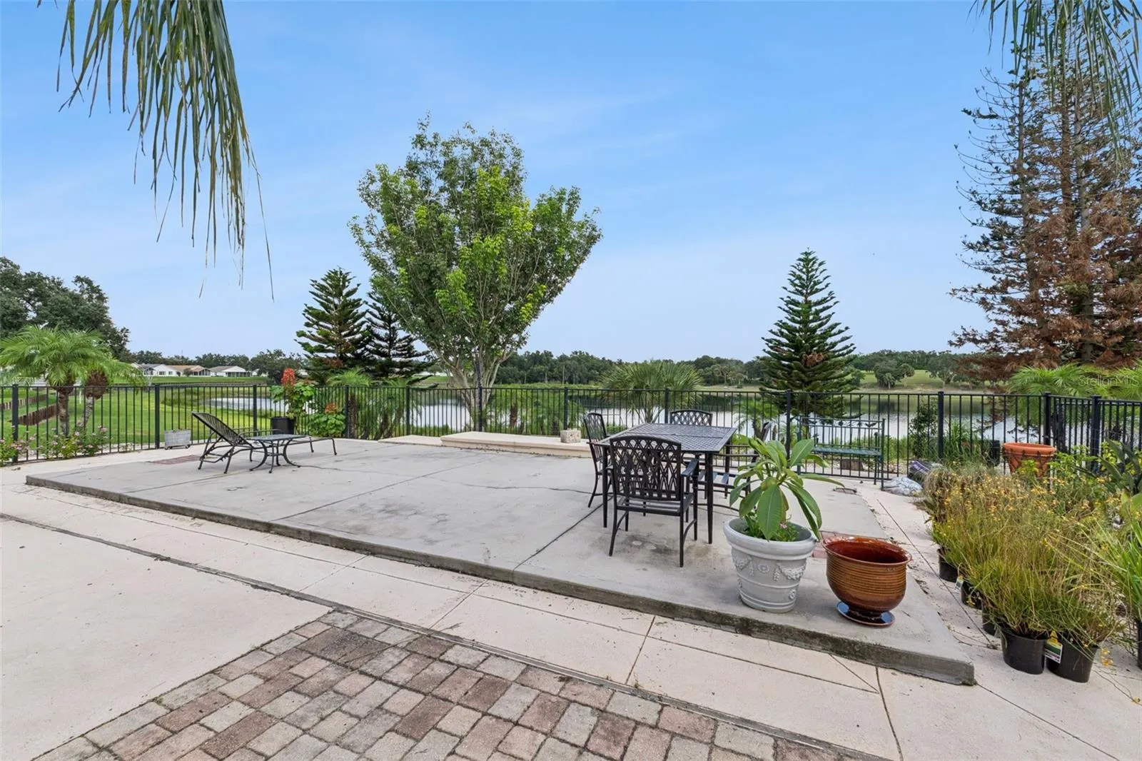 Panoramic Waterviews