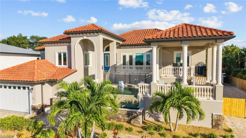 Distinctive Waterfront Estate in Nokomis