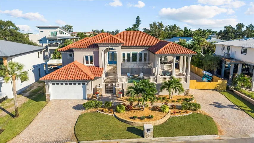 Distinctive Waterfront Estate in Nokomis