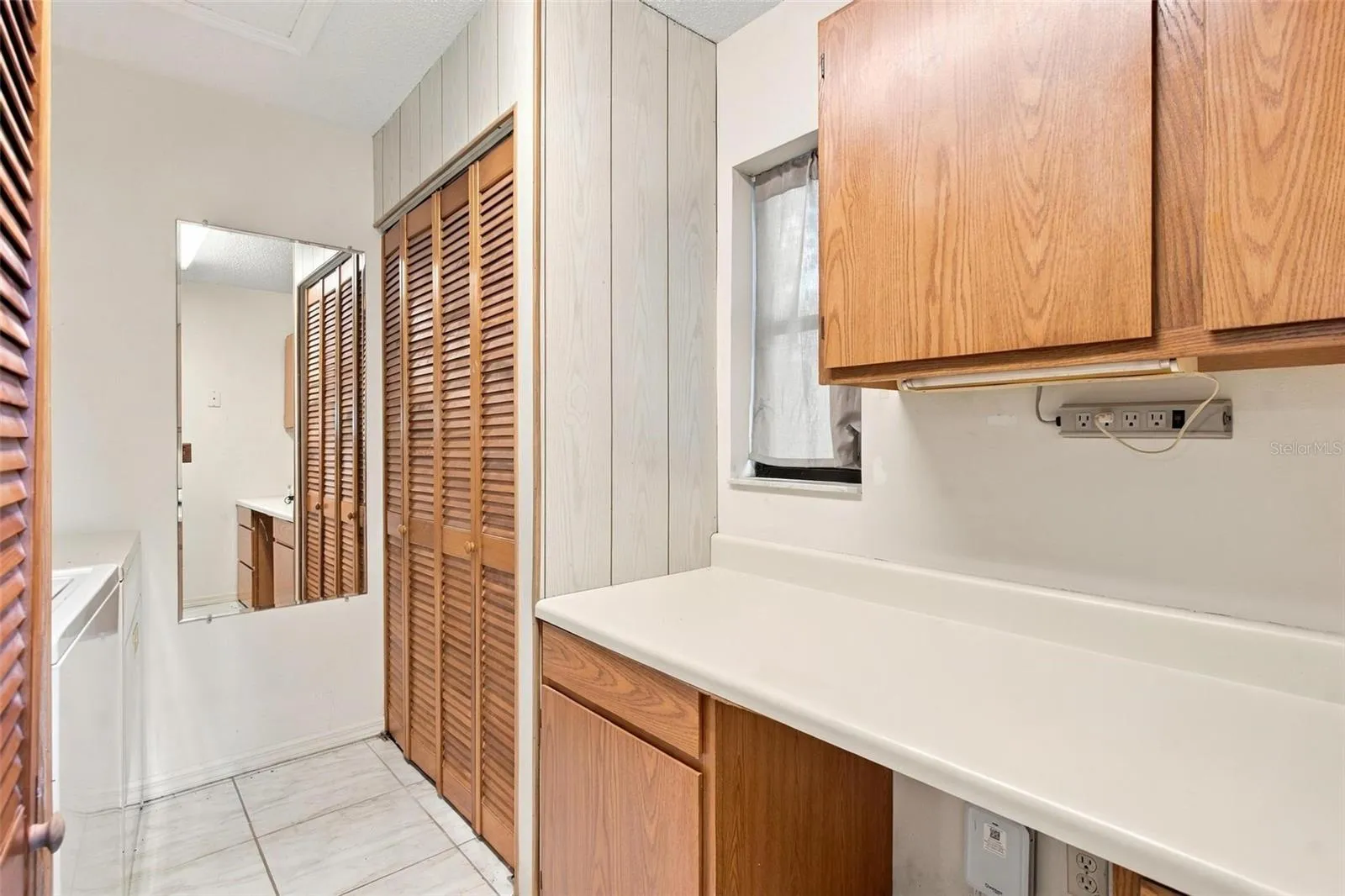 Guest house laundry area.