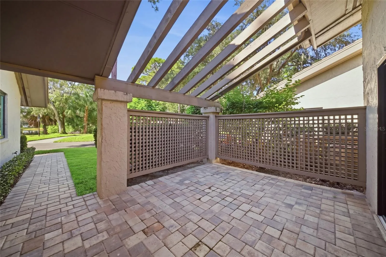 Front courtyard space