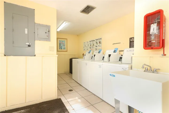 Community laundry