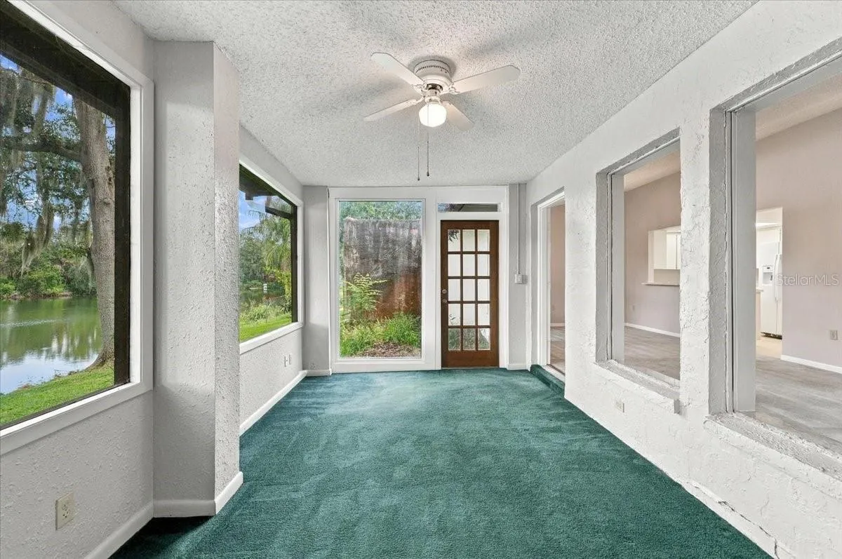 Bonus room with views!