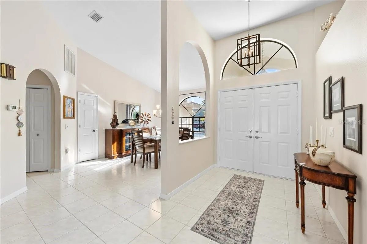 Inside Door/Foyer