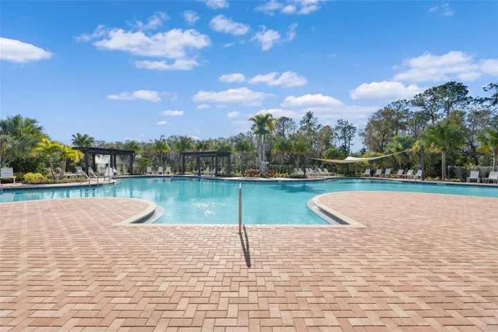 Solera Community pool