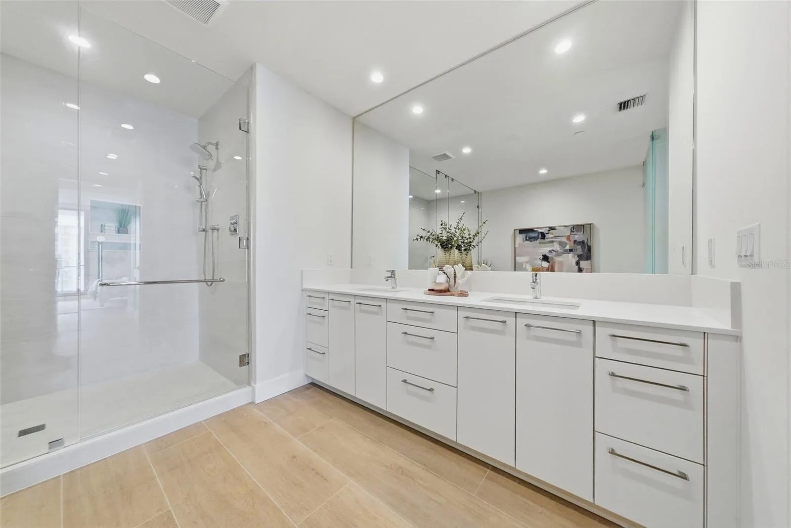 Primary Bath - Double Vanity