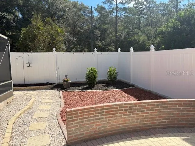 Low maintenance gardening!