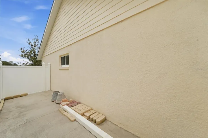 Additional storage area on the side of the house