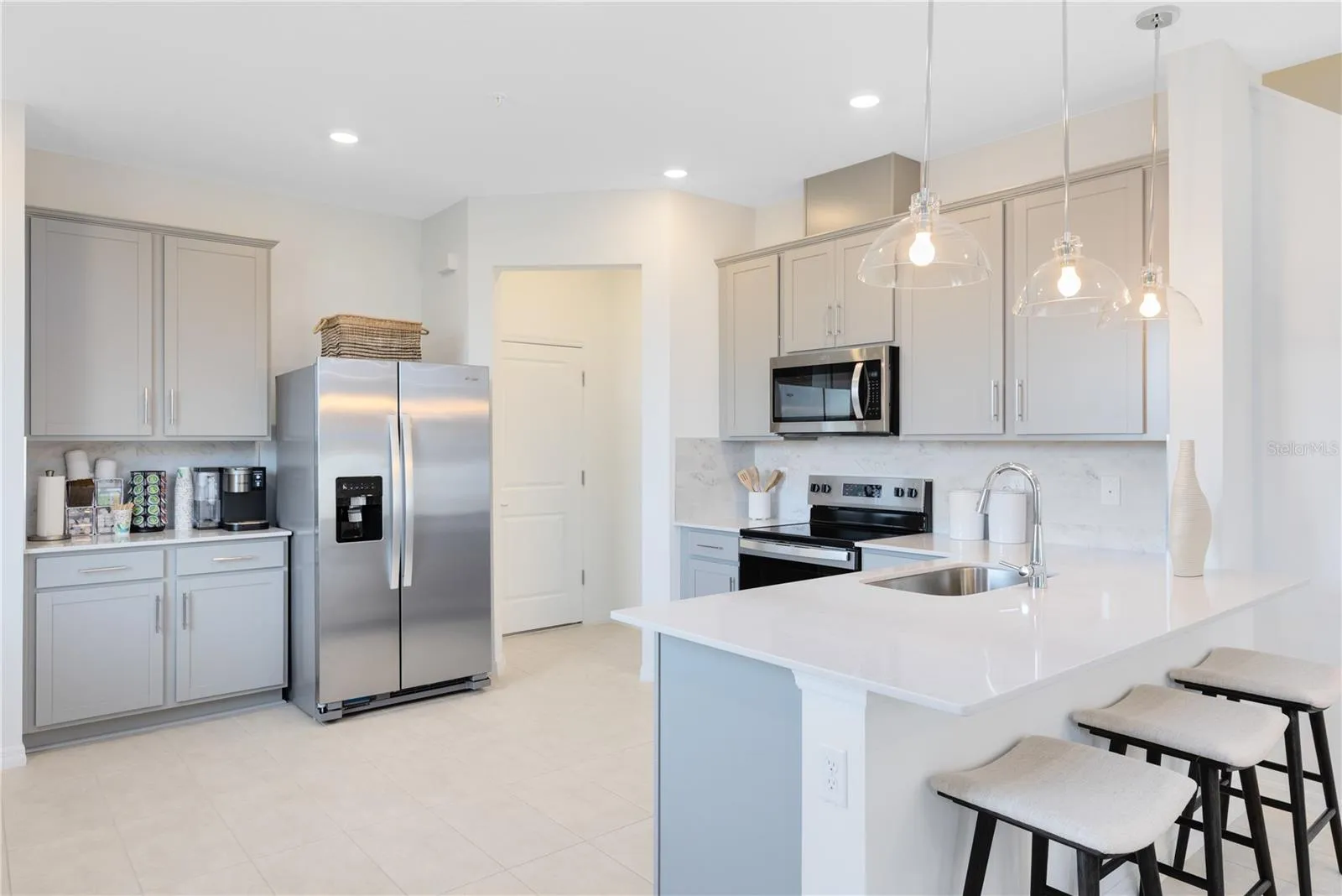 Model Home Design Only. Pictures and furnishings are for illustrative purposes only. Elevations, colors and options may vary. Furniture is for model home staging only.