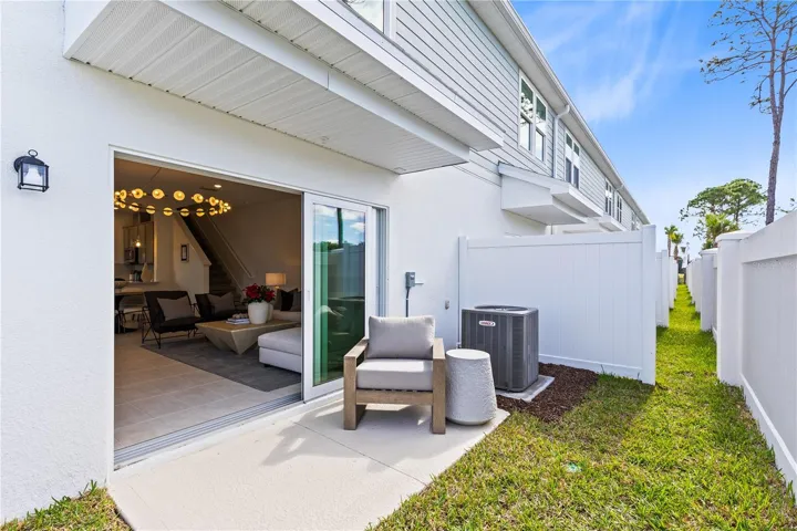 Model Home Design Only. Pictures and furnishings are for illustrative purposes only. Elevations, colors and options may vary. Furniture is for model home staging only.