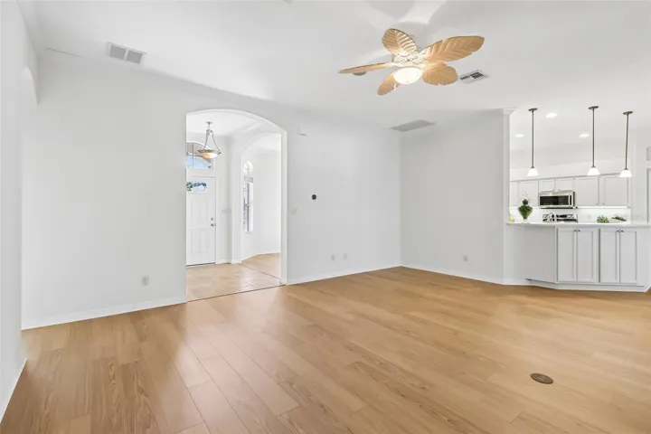 Family / Kitchen