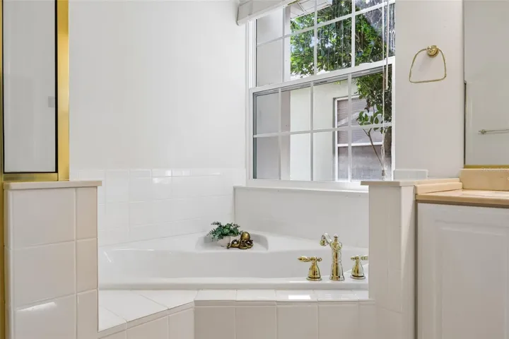Soaking Tub