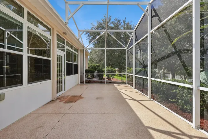 Screened in Patio