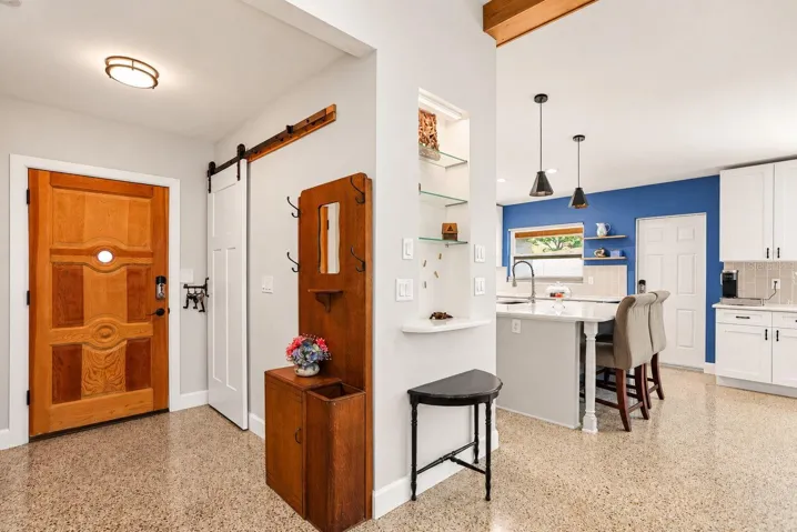 Bar door style closet doors