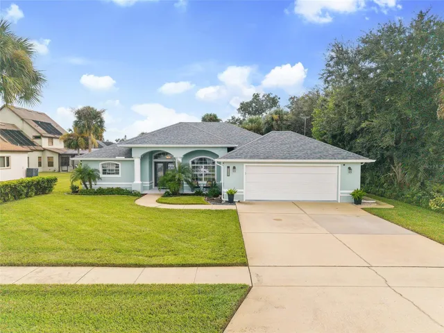 Beautiful & Immaculate Home