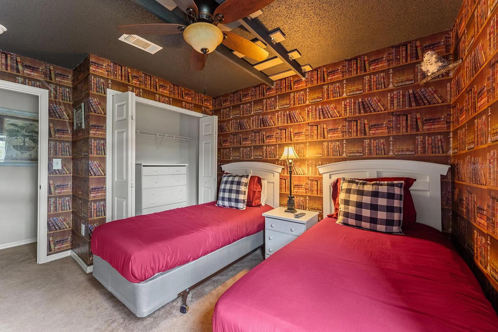 2nd Bedroom - themed Harry Potter