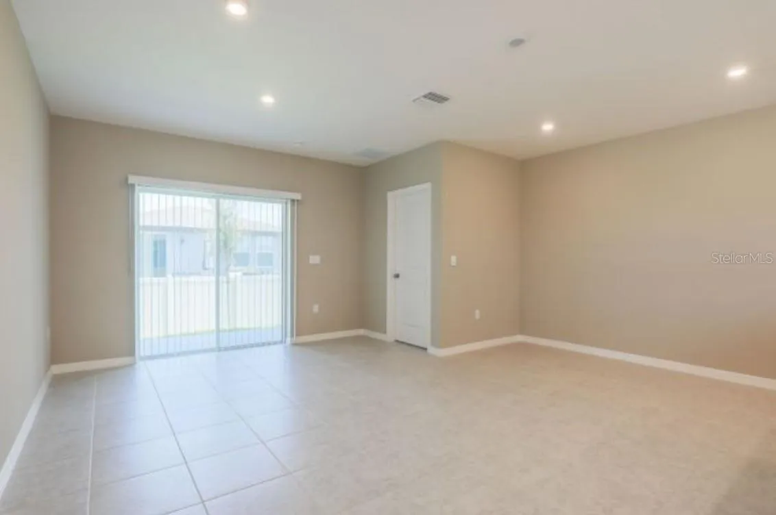 Model home - actual features may vary.