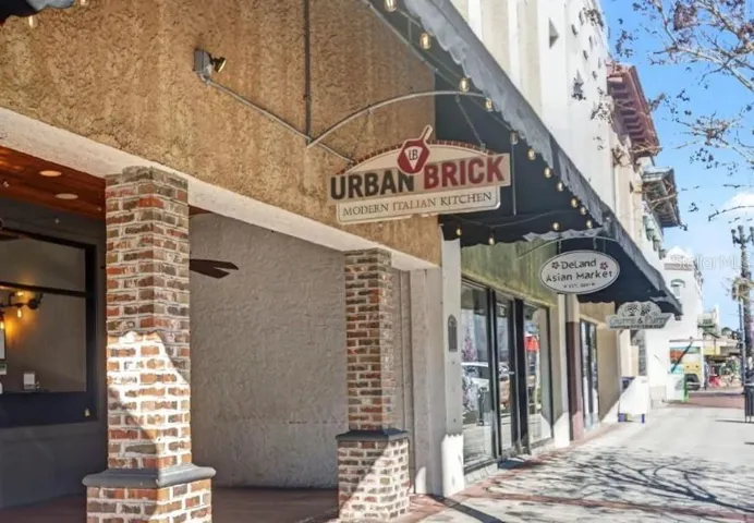 Shop, sip & savor in DeLand's Historic District-festivals, markets & local flair await!