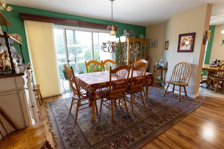 Formal dining room