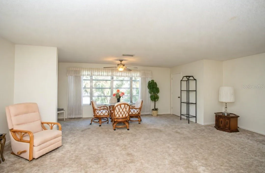 Great Room/Bonus Room - Open & Spacious