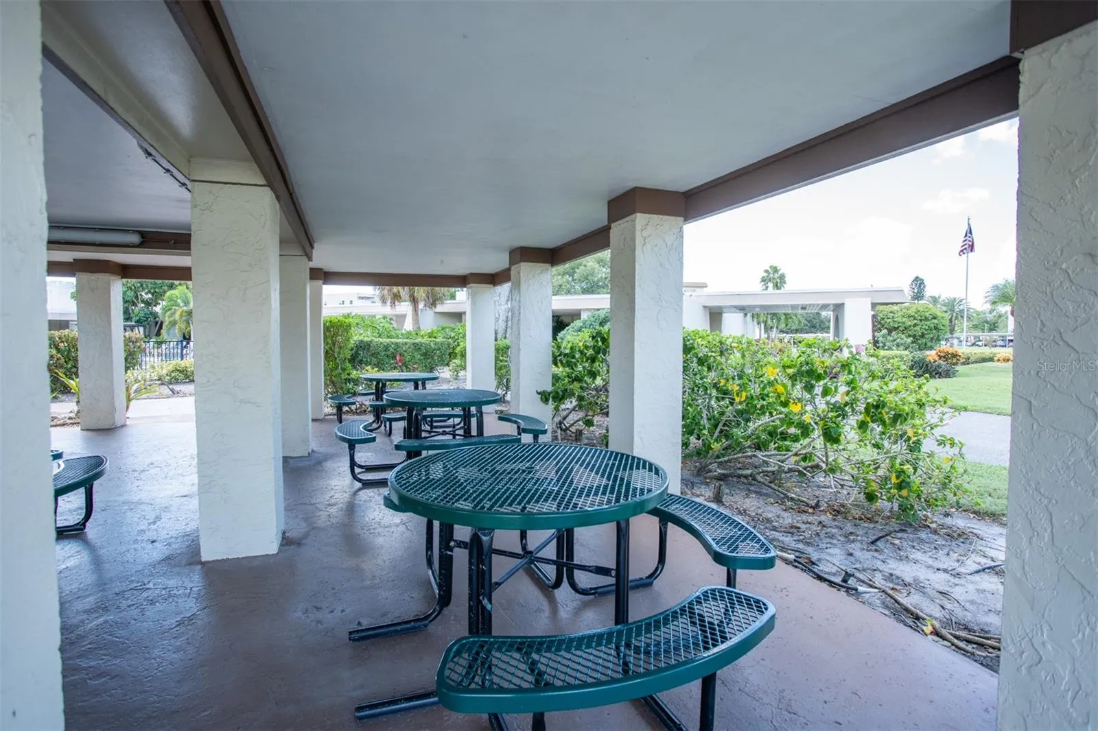 Seatng in Grilling Area!