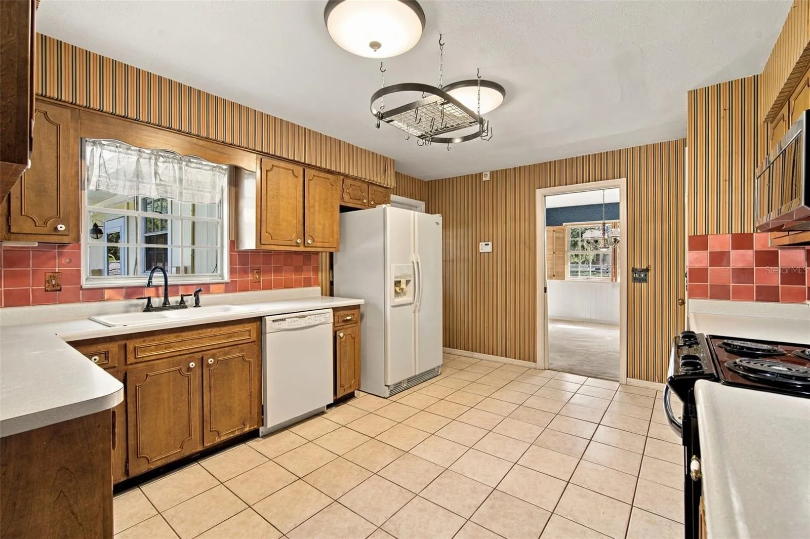 Charming kitchen