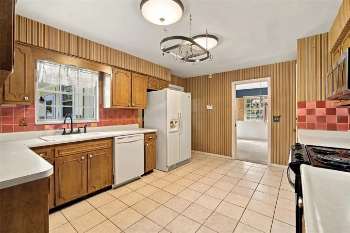 Charming kitchen