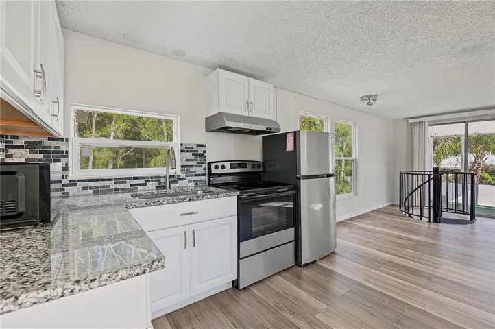 Kitchen in Second Floor Unit - Unit 2 - 5117 Mallett Drive