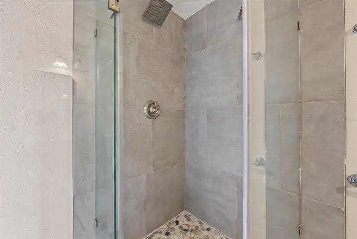 Bathroom 2 - Unit 1 - 5117 Mallett Drive