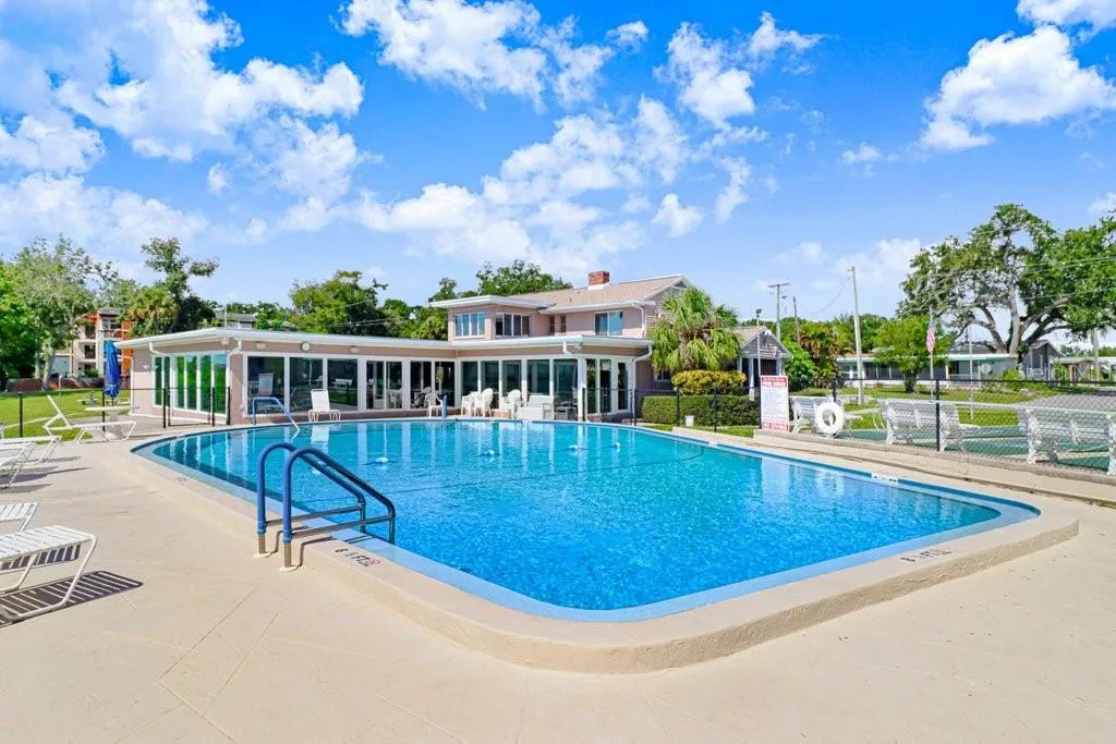 Community Clubhouse &amp; Pool