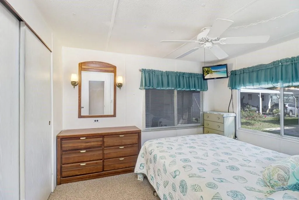 Bedroom #1