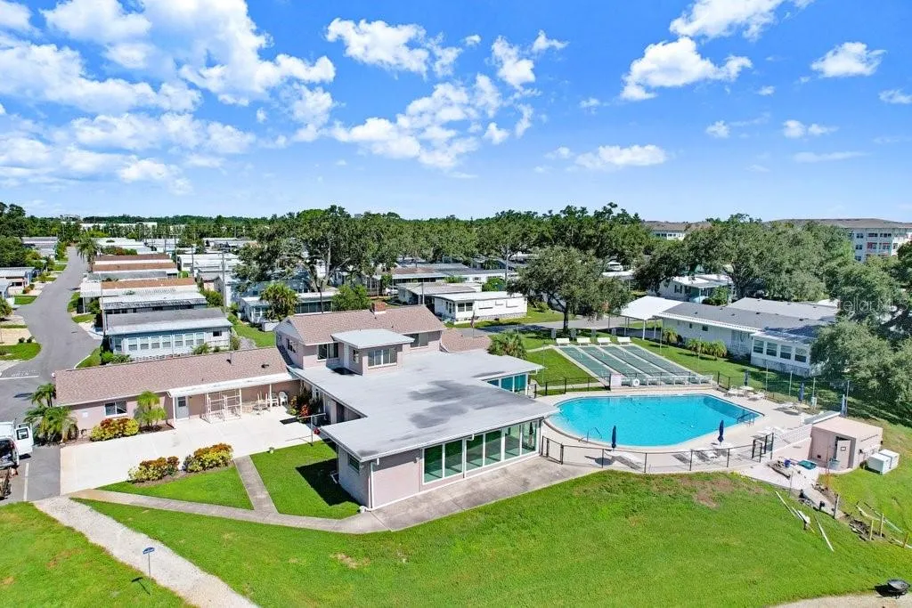 Community Clubhouse &amp; Pool