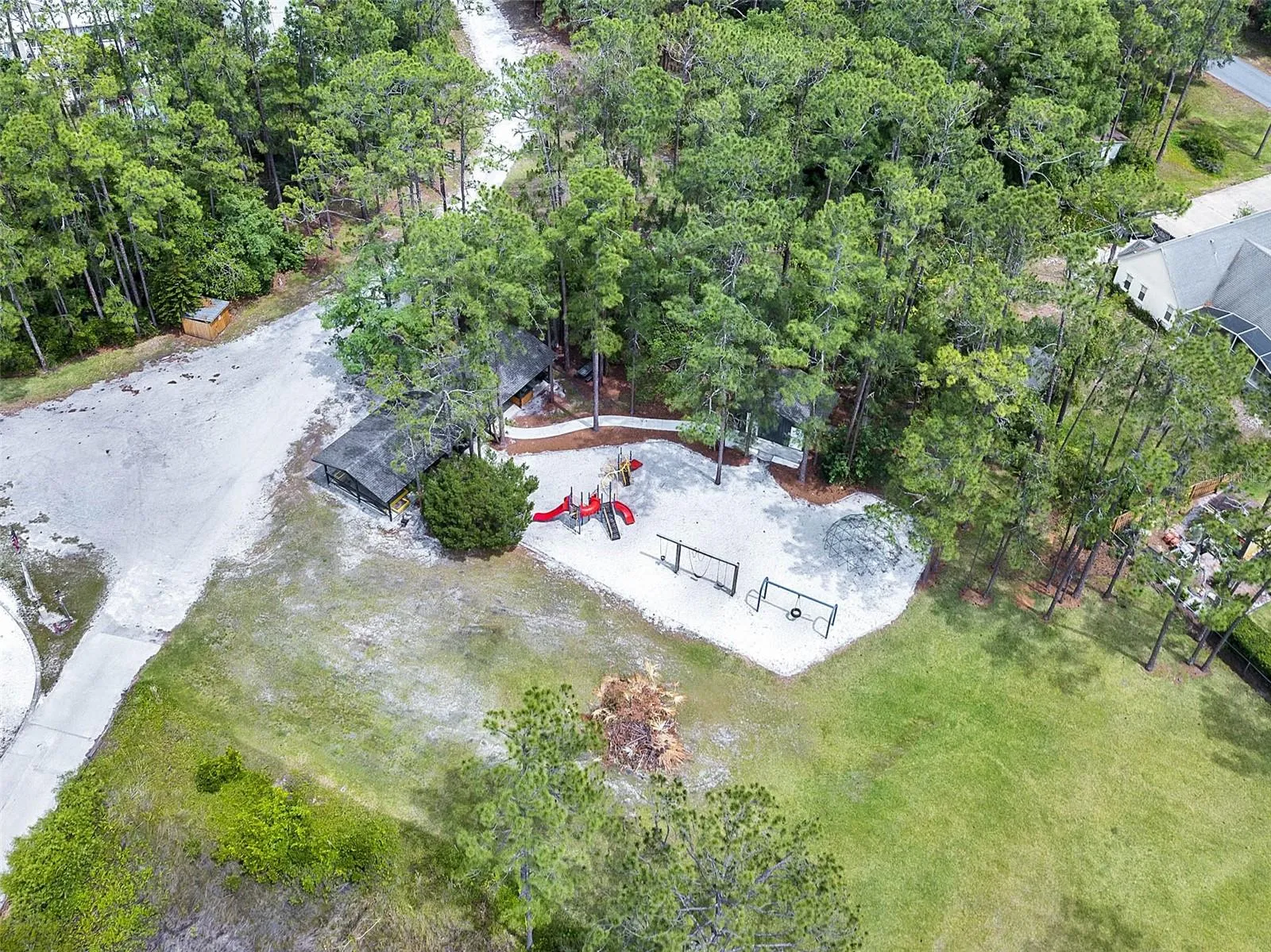 Isle of Pines community lakefront park