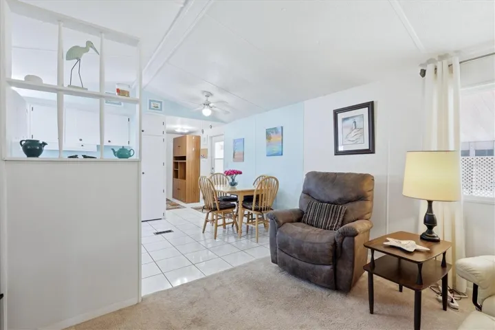 Open  Floor Plan